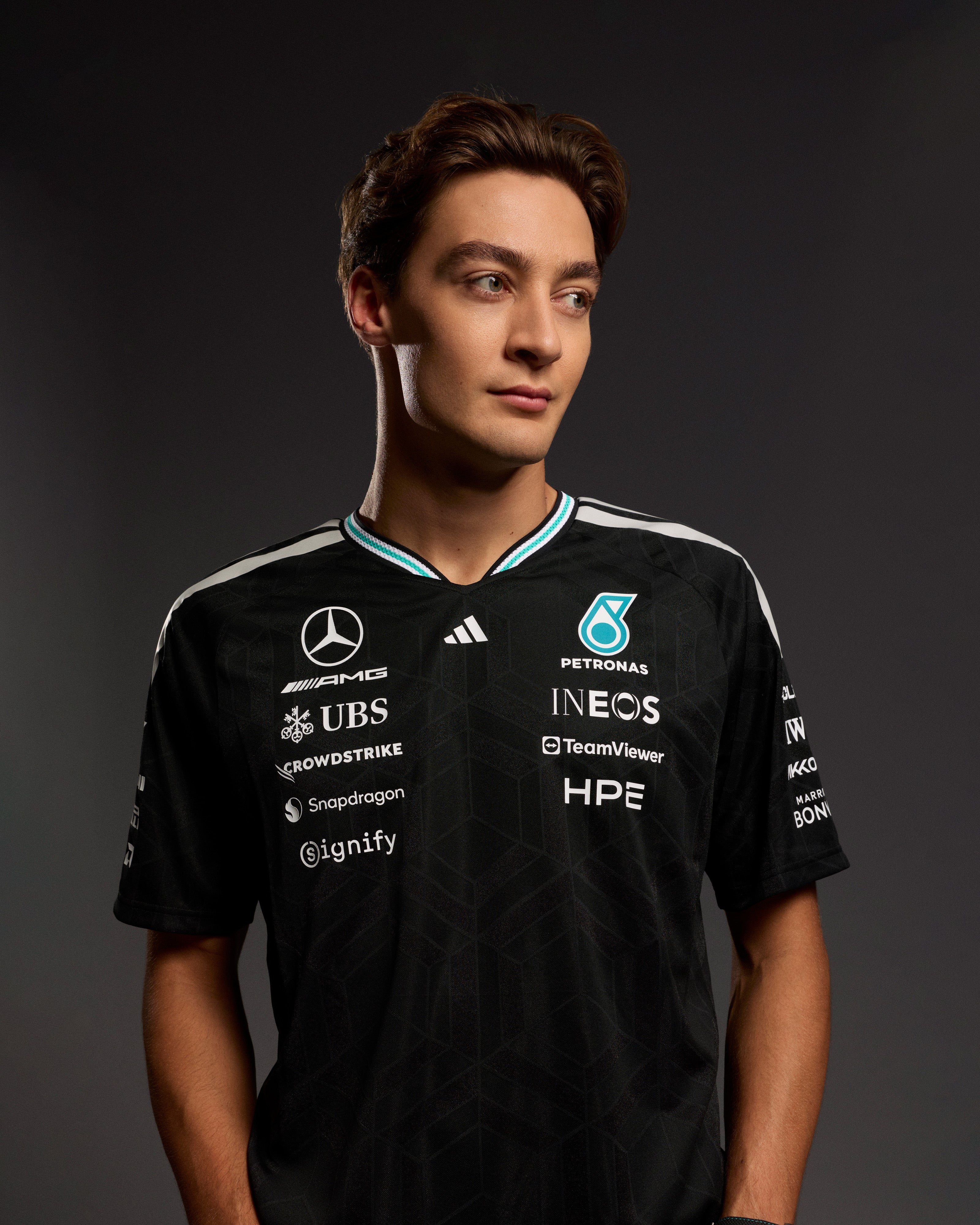 Mercedes-AMG PETRONAS F1 Team Men's 2026 Authentic Driver Tee