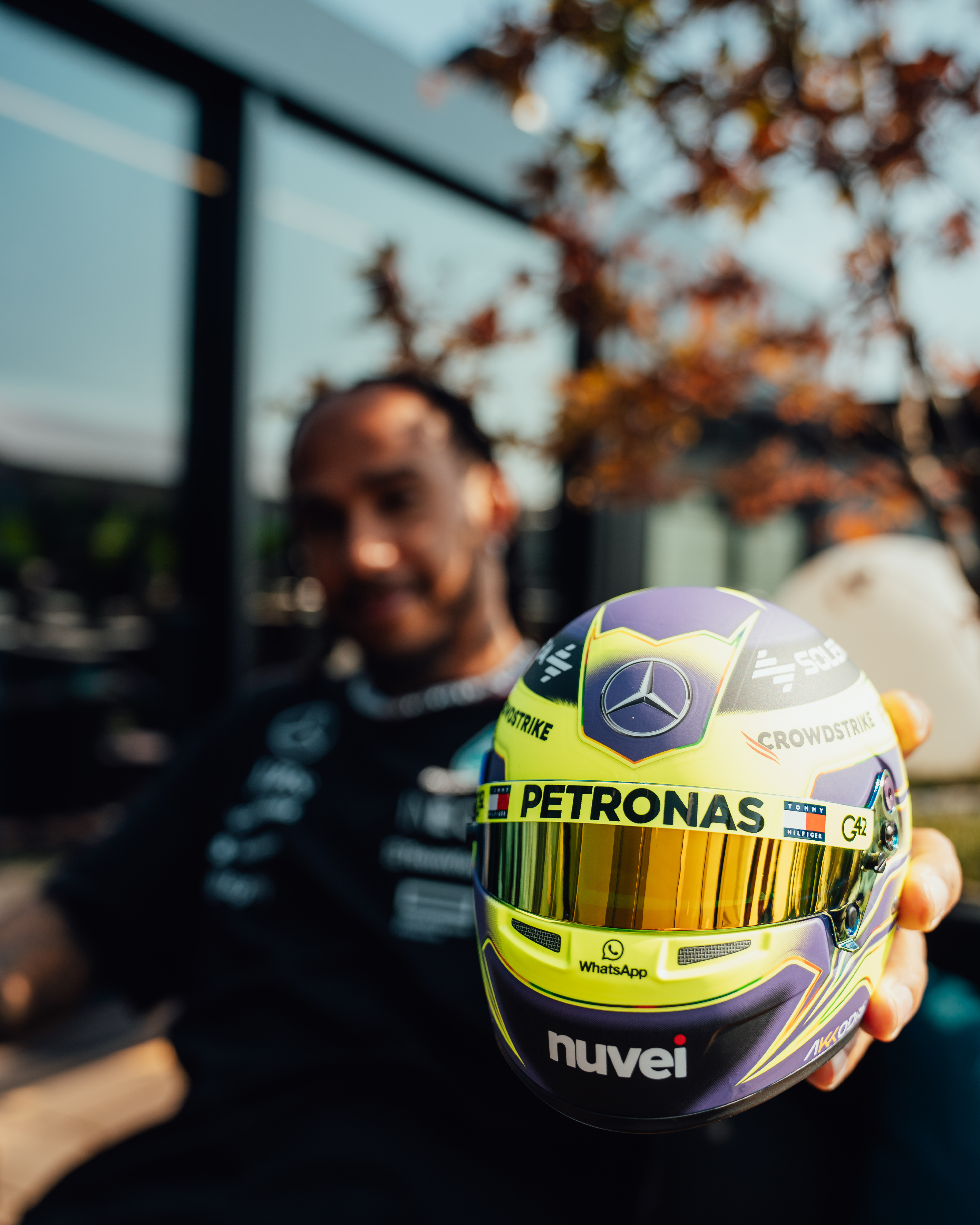bell hamilton helmet Lewis Hamilton 2024 Mini Bell Helmet Replica 1:2