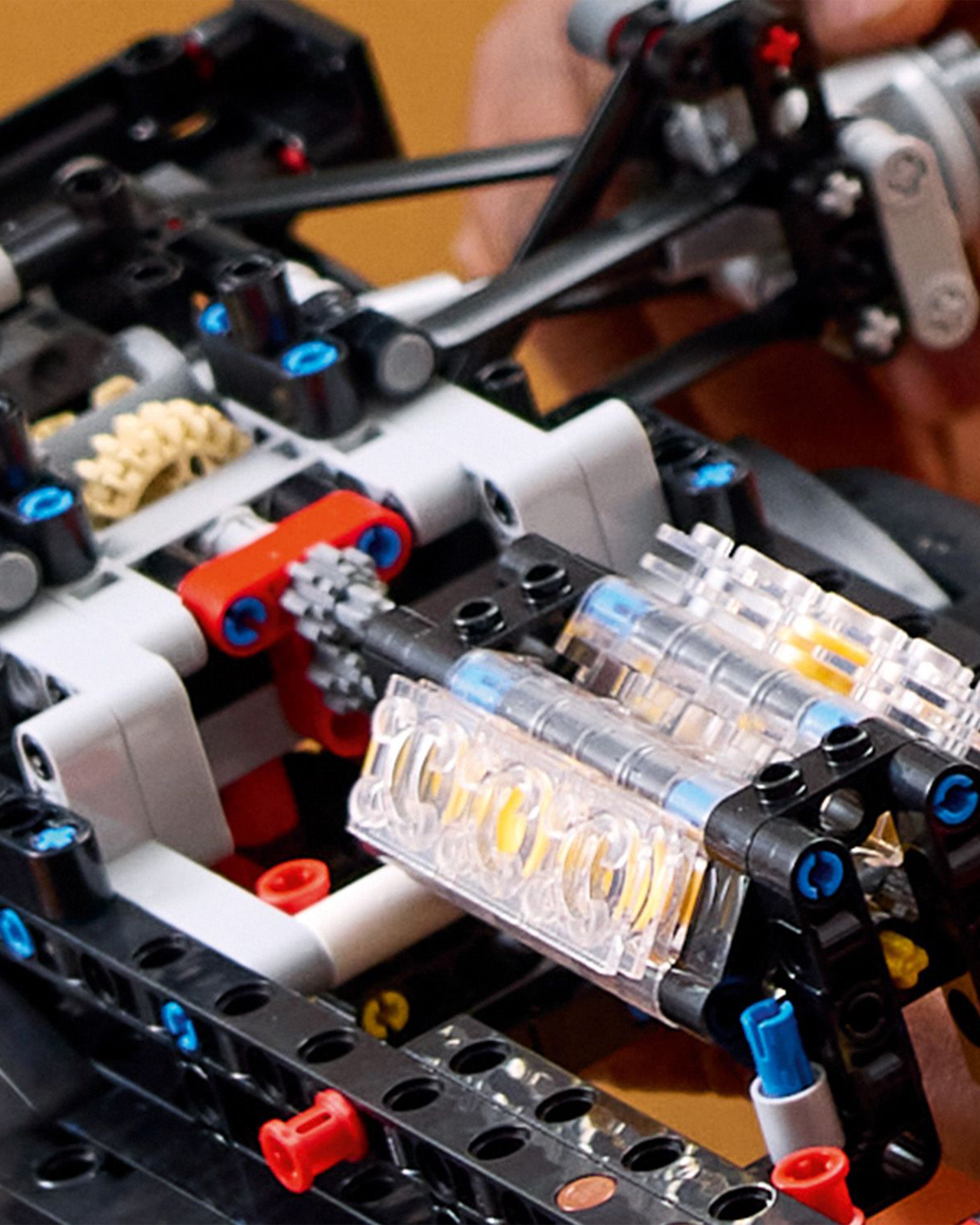 LEGO® Technic Mercedes-AMG F1 W14 E Performance Gift