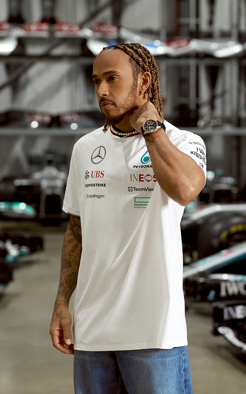 Official Mercedes-AMG PETRONAS F1 Team Store