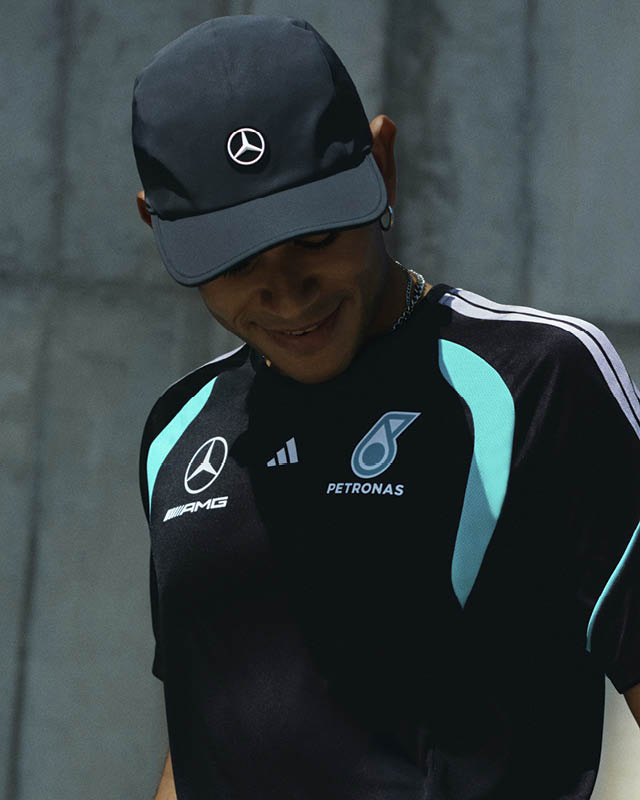 Official Mercedes-AMG PETRONAS F1 Team Store