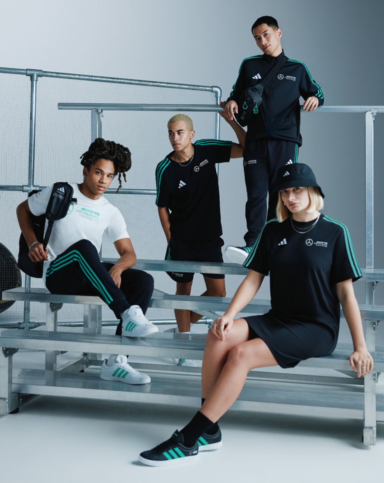 Official Mercedes-AMG PETRONAS F1 Team Store