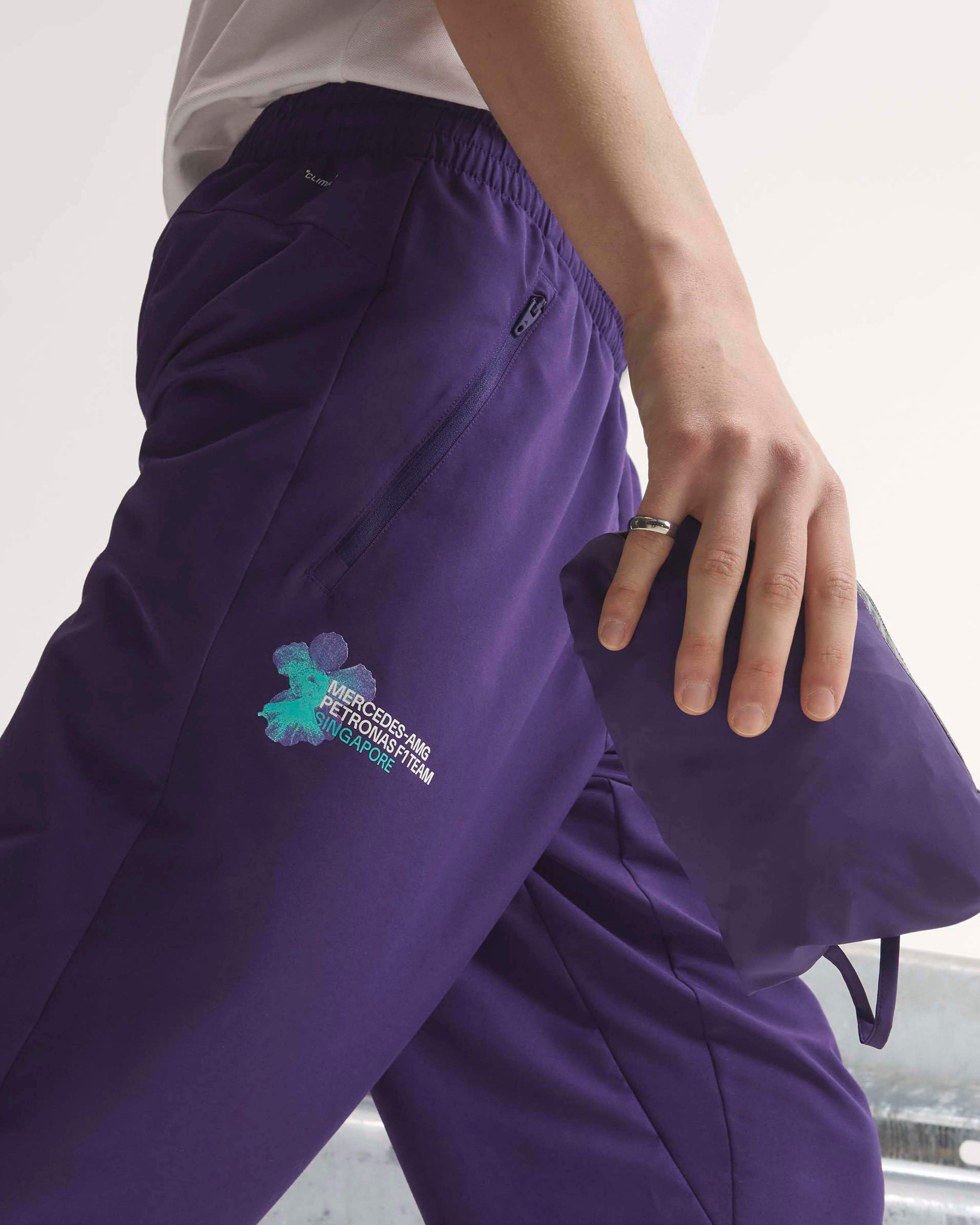 Mens 2026 Vanda Bloom Team Rain Jacket Purple