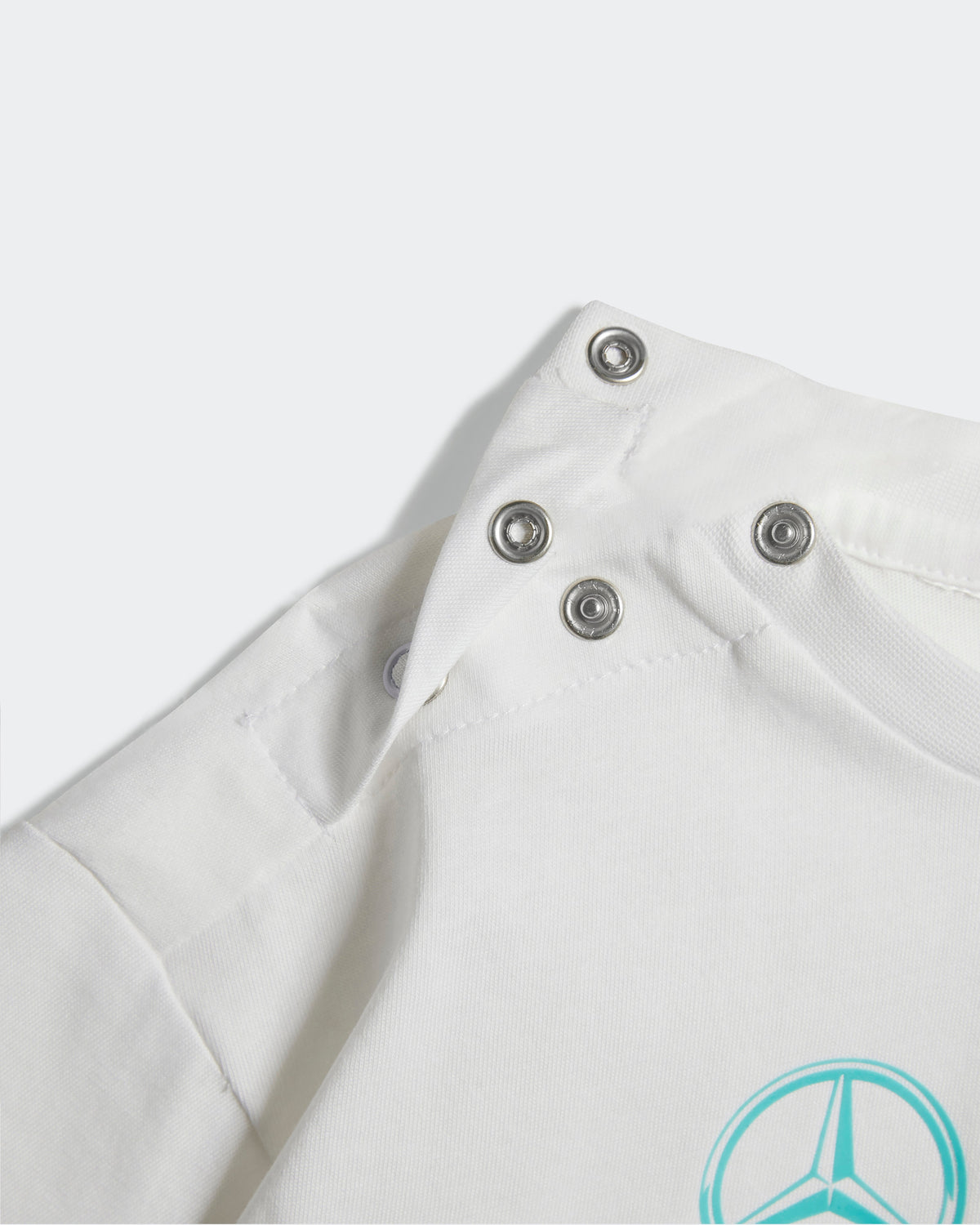 Mastercard 5451 Kids DNA Short Sleeve Jogger White | Official Mercedes-AMG PETRONAS F1 ...