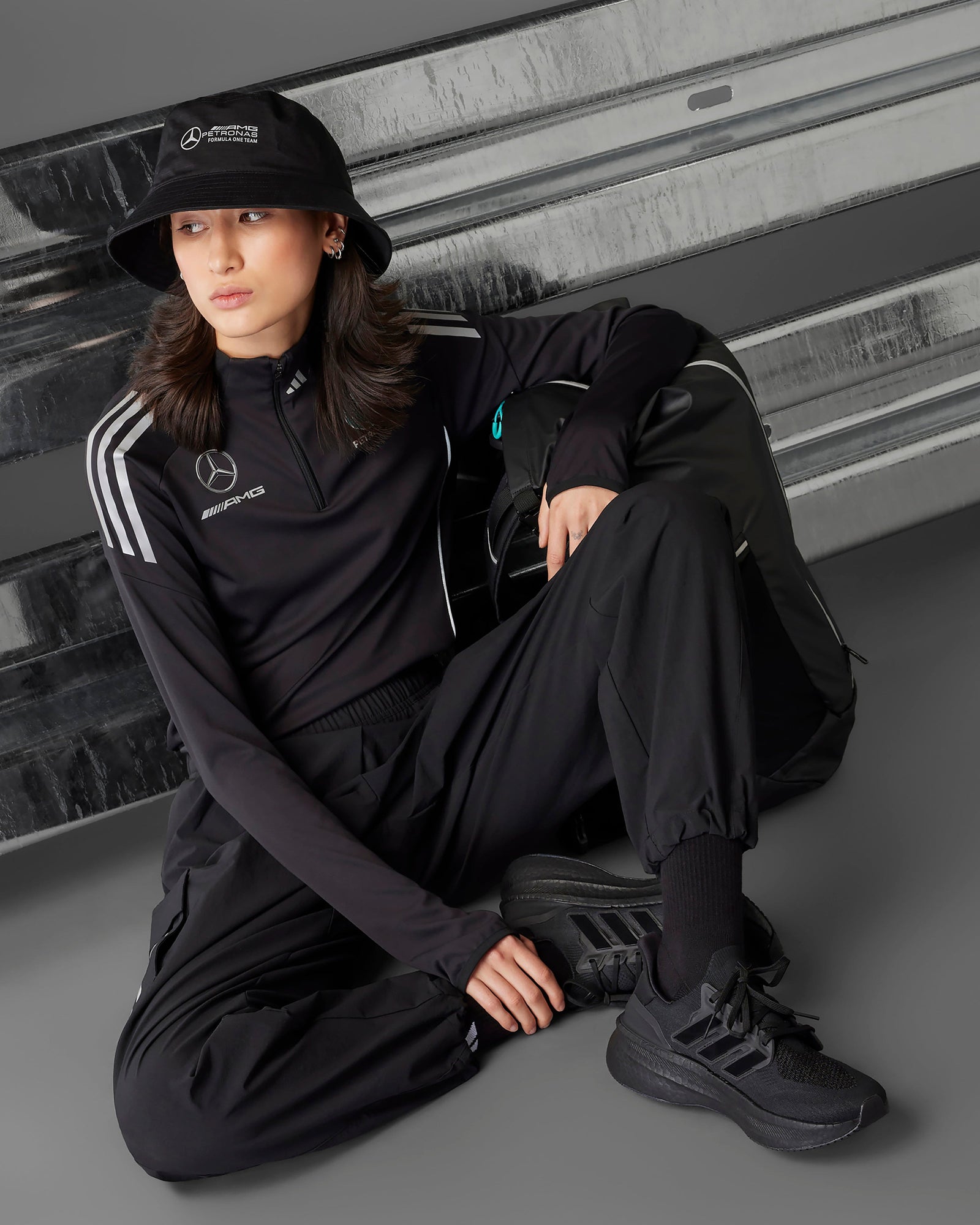 This model is 5'8'' and wears size S