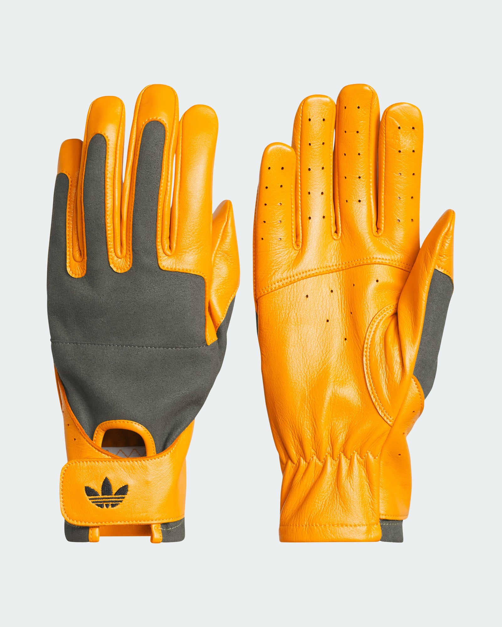adidas para Bad Bunny x Mercedes-AMG F1 Racing Glove Gold