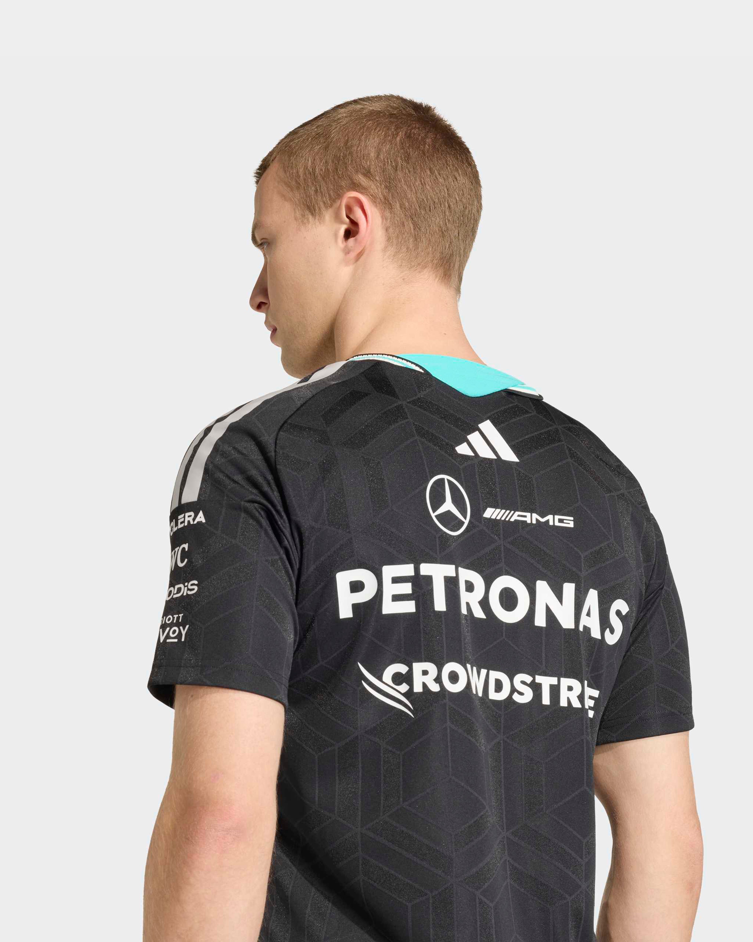 Mercedes-AMG PETRONAS F1 Team Men's 2026 Authentic Driver Tee