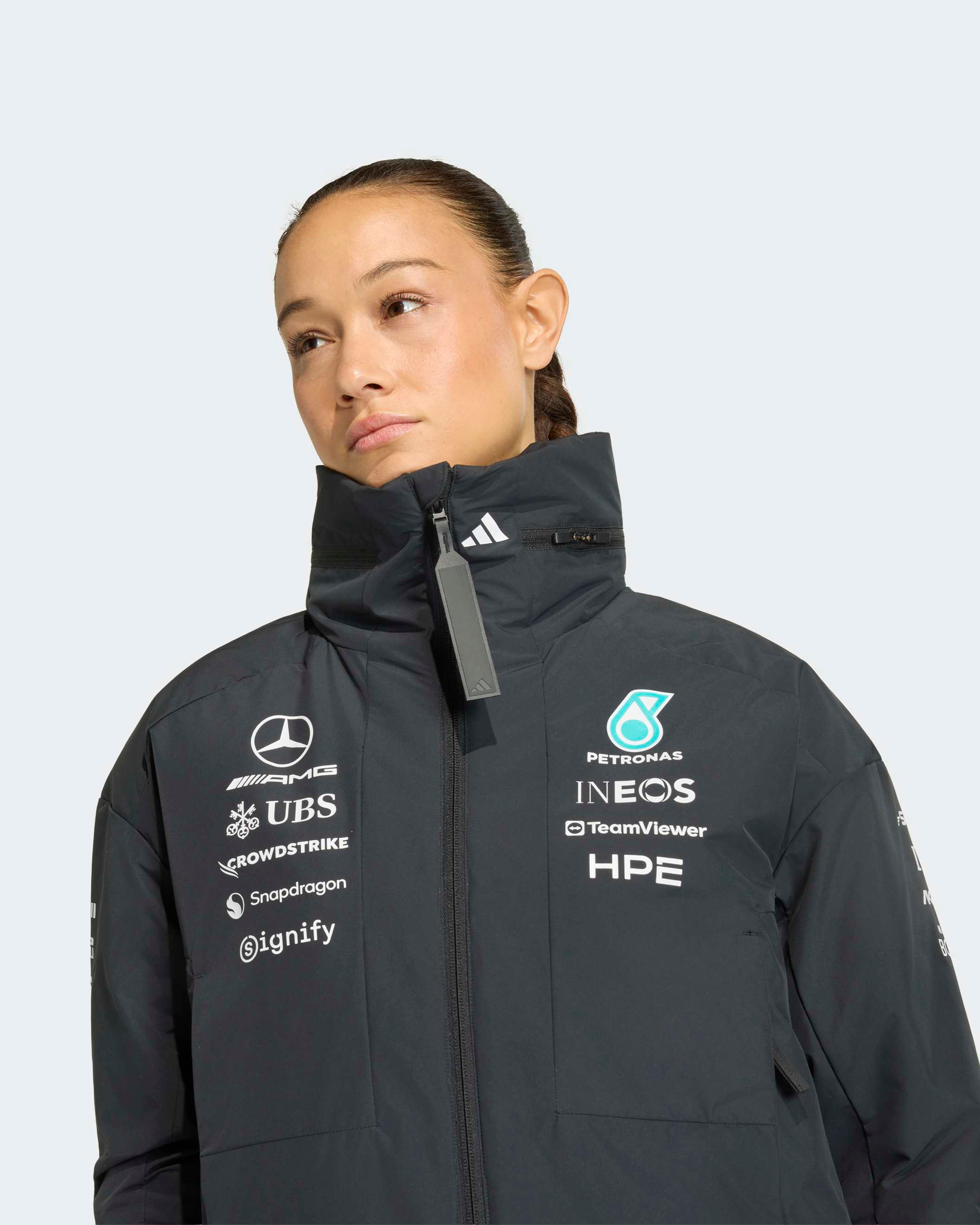 Official Women's 2026 Team Jacket - Black | Mercedes-AMG PETRONAS