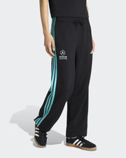 This Model is 178cm and wears size S