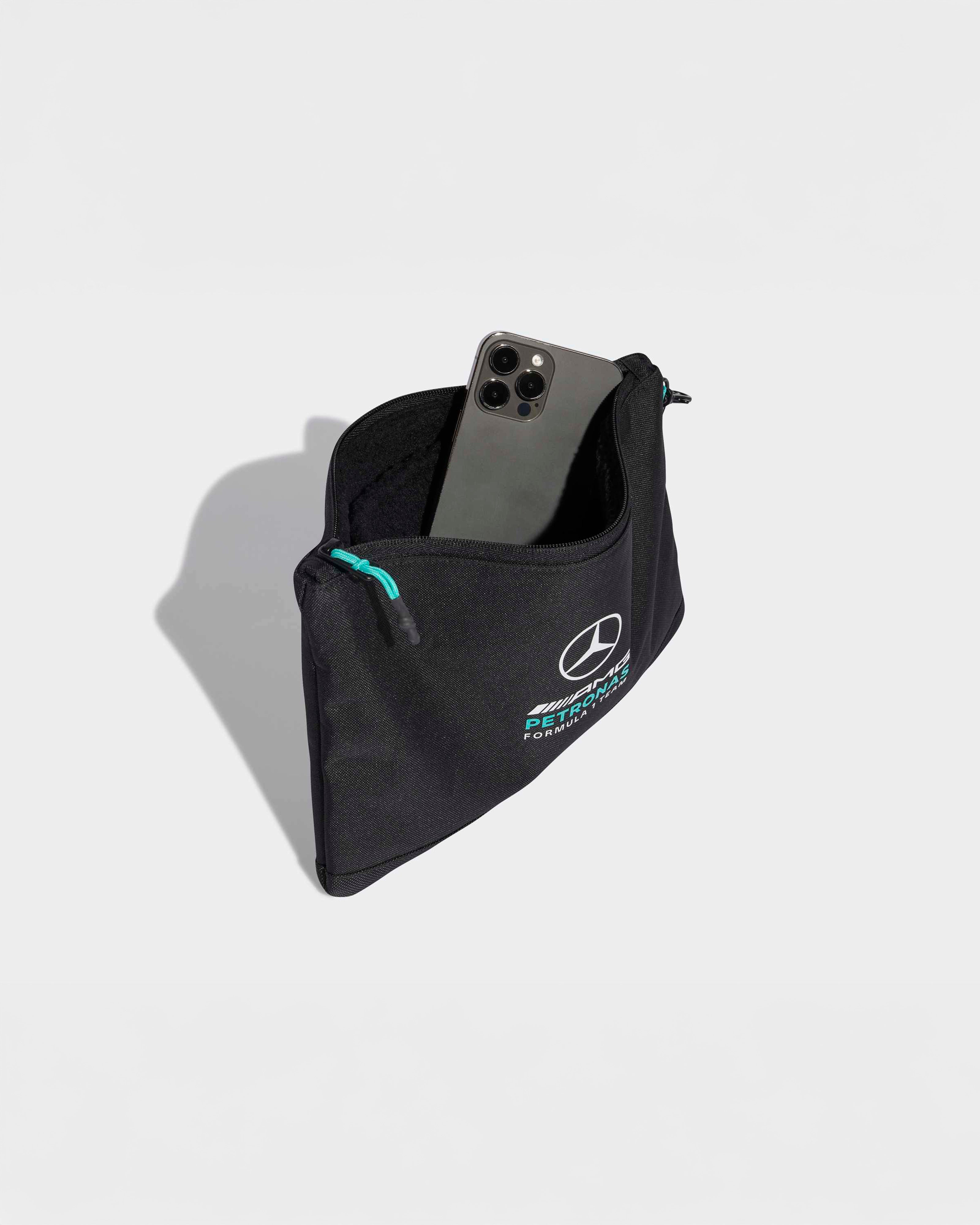 DNA Washbag Black