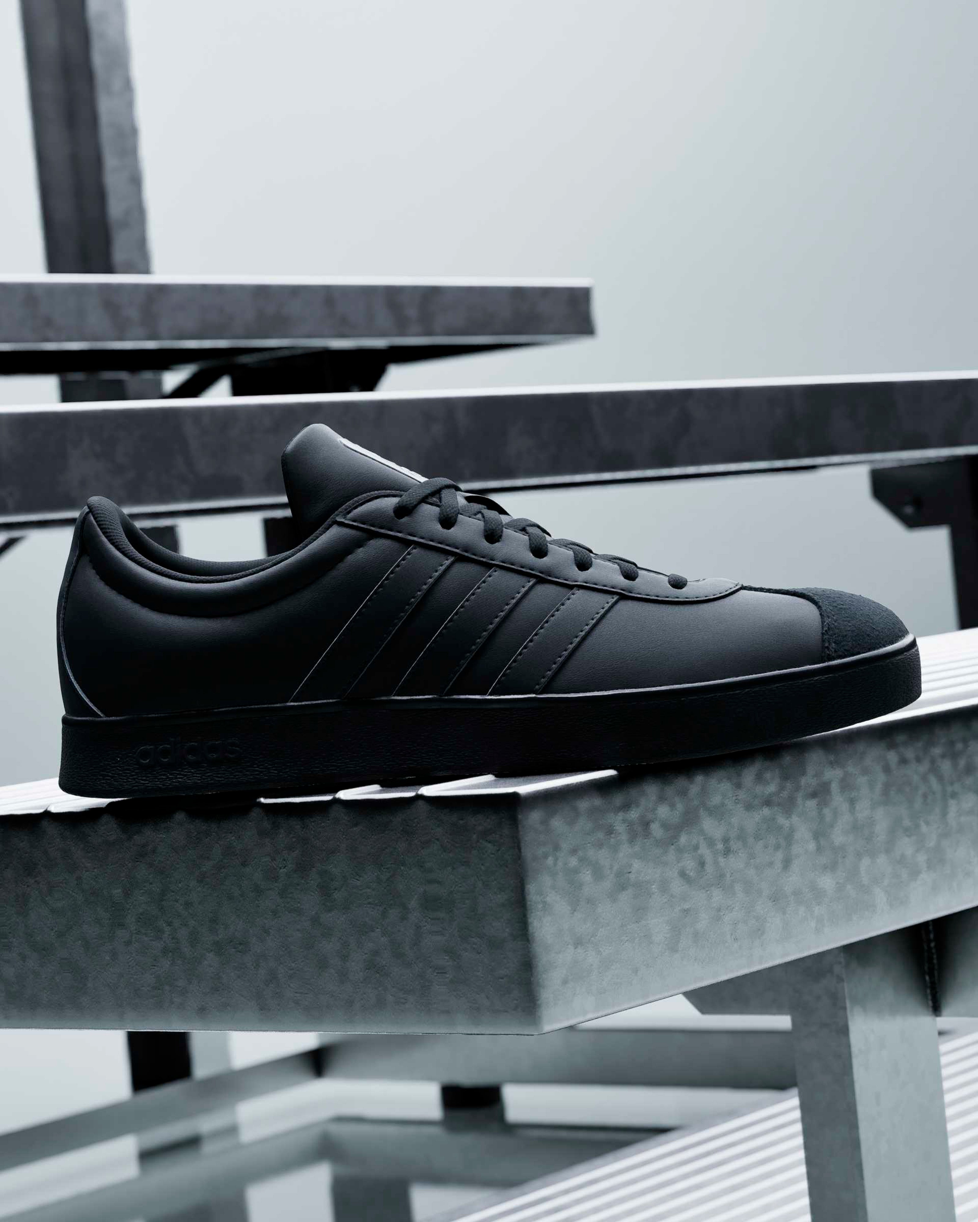 VL Court Shoes Midnight Black