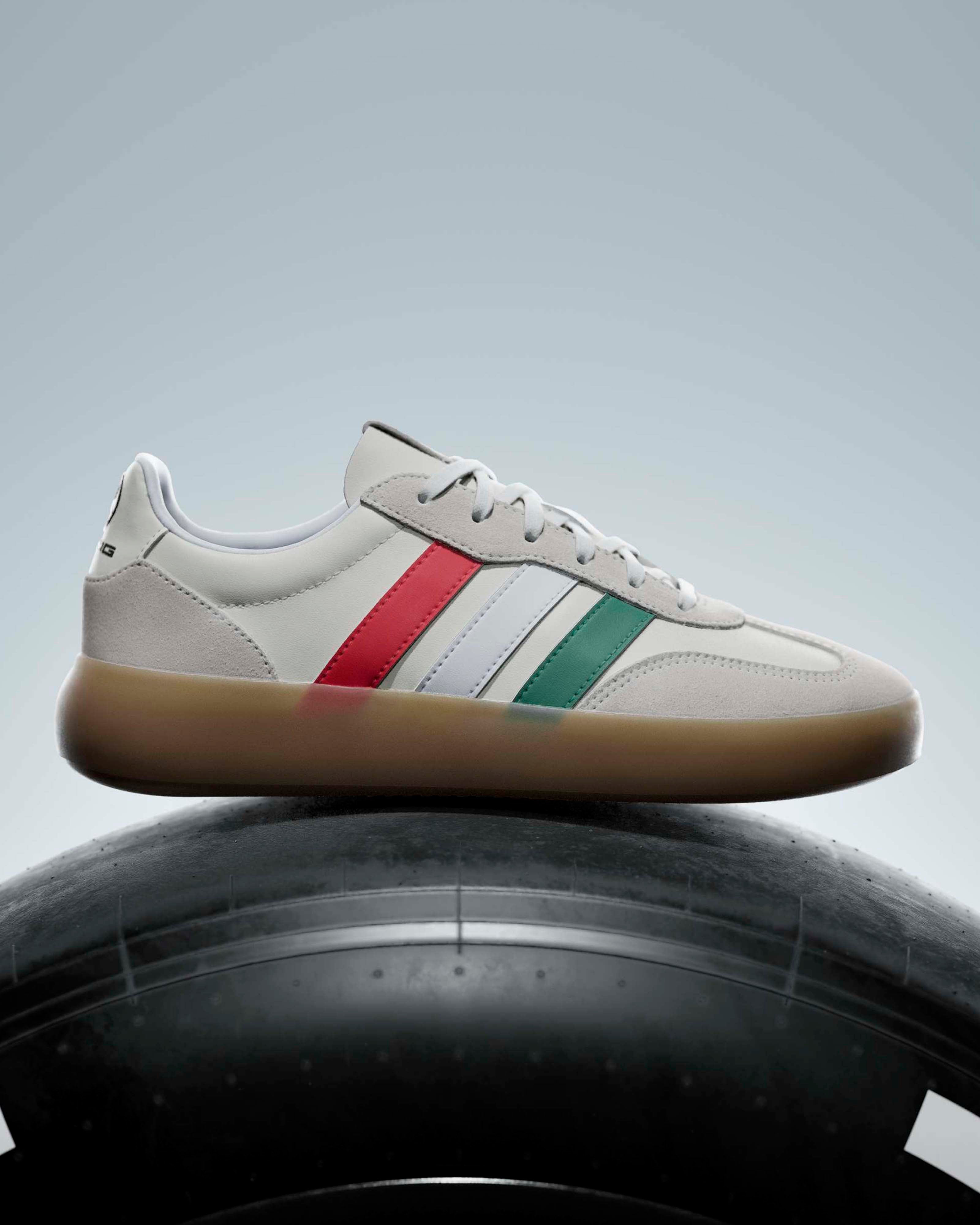 Barreda Decode Lux Shoes White