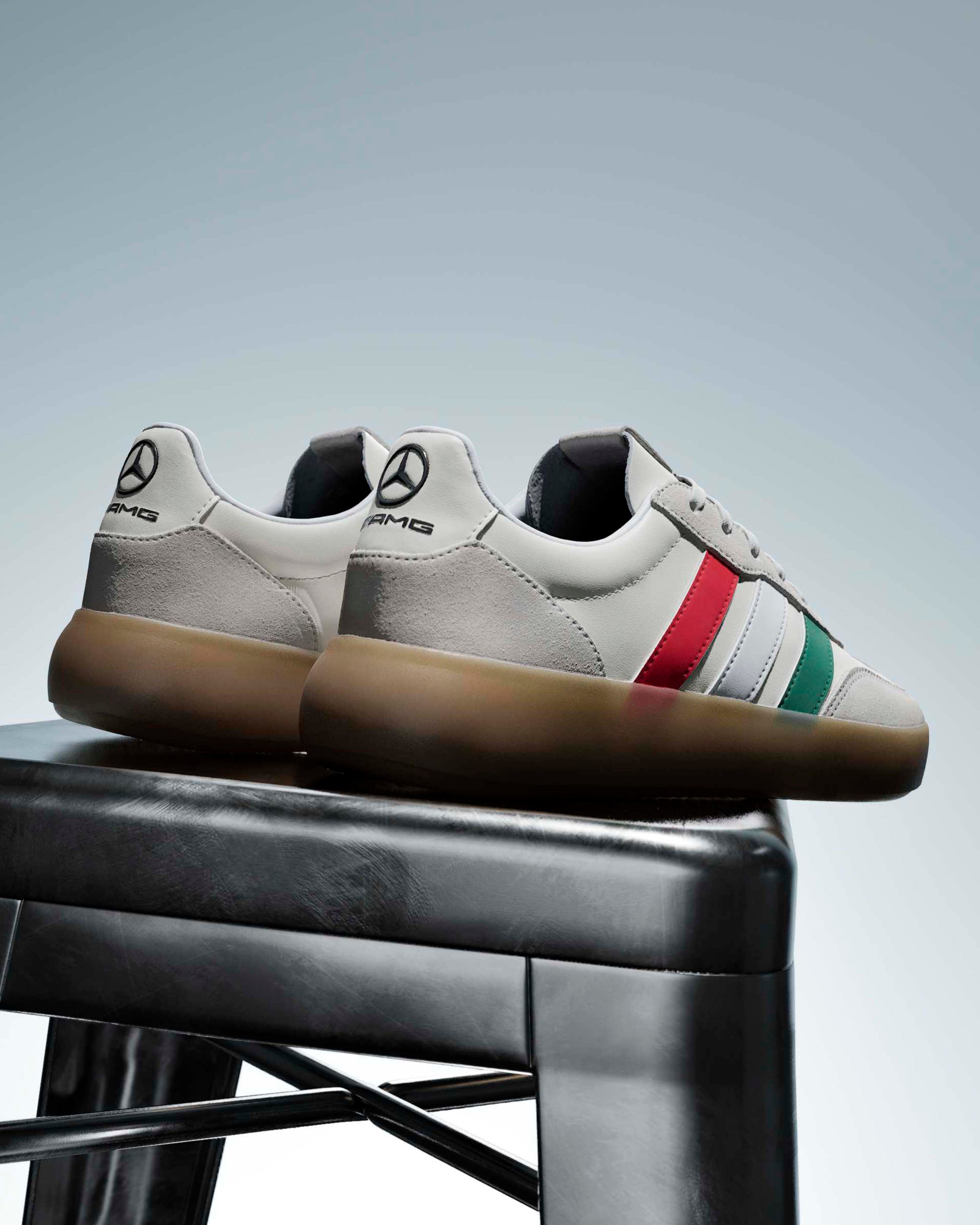 Barreda Decode Lux Shoes White
