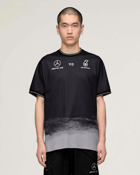 KR2341_3_APPAREL_On_Model_Stan