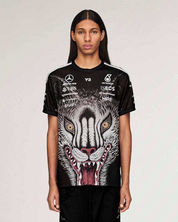 This Model is 6'2'' and wears size M