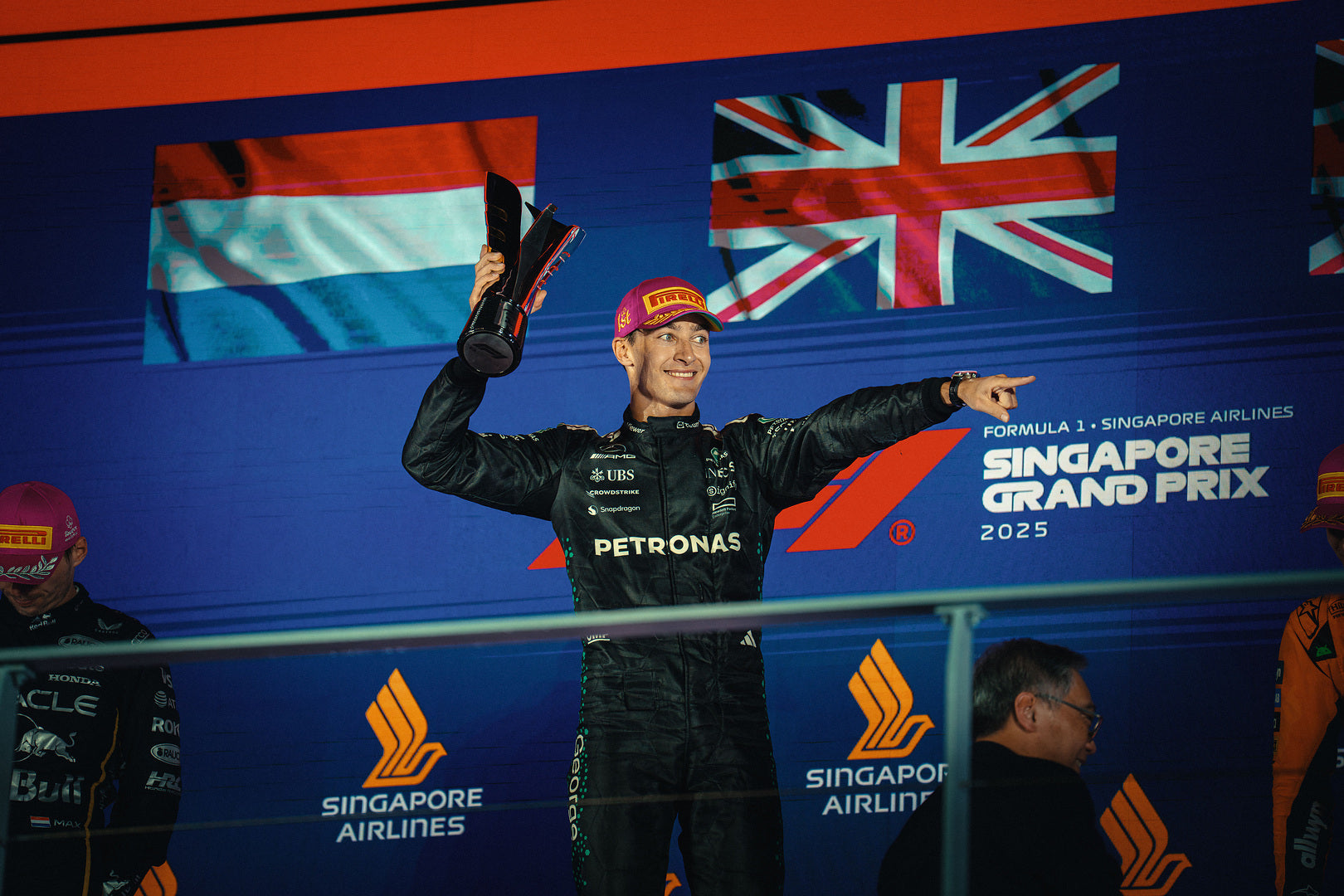 Official Mercedes-AMG PETRONAS F1 Team Store
