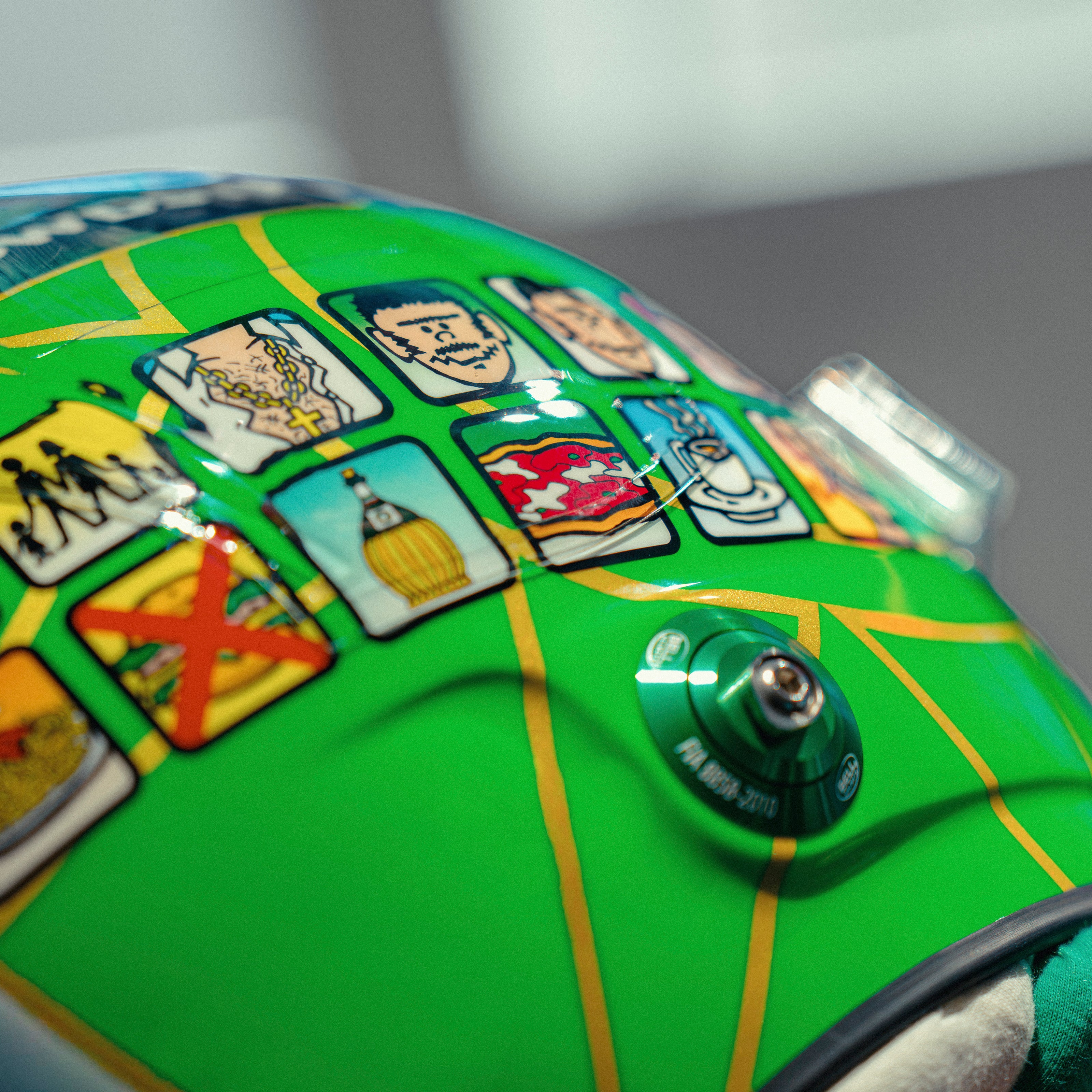 Kimi Antonelli 2026 Monza Mini Bell Helmet Replica 1:2