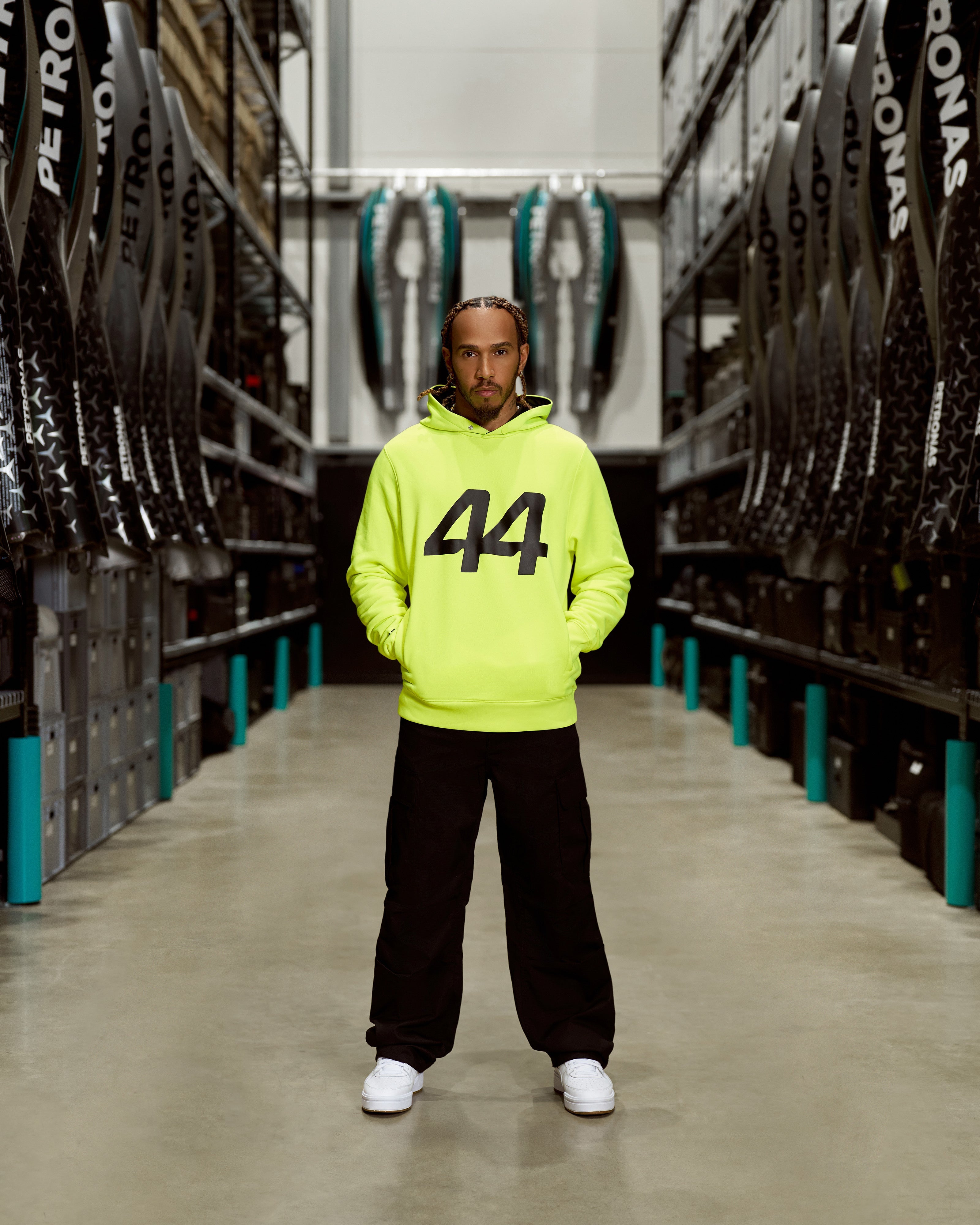 Lewis Hamilton Hoodies & Sweatshirts | Official Mercedes-AMG F1 Store