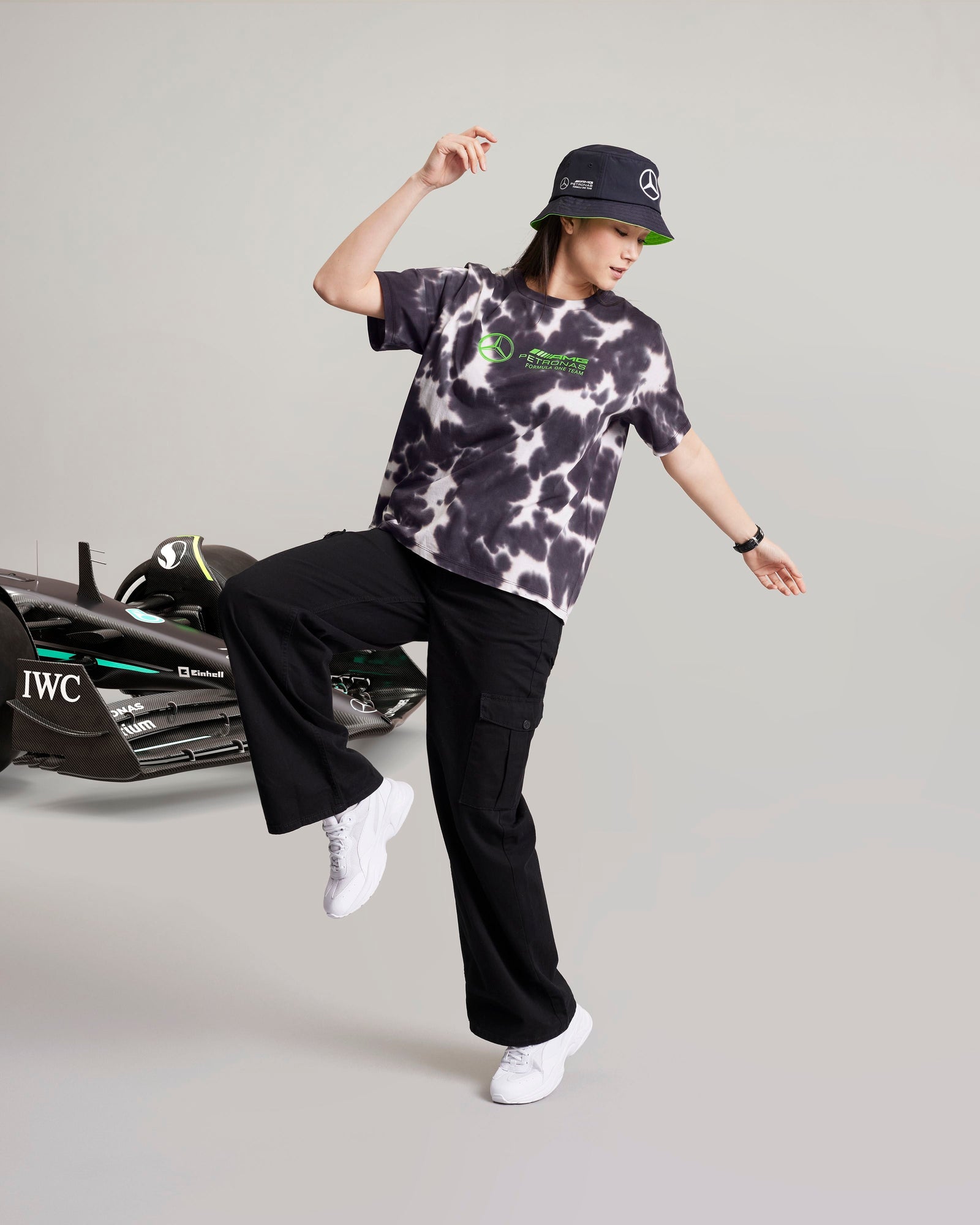Women's Fanwear | Official Mercedes-AMG F1 Store