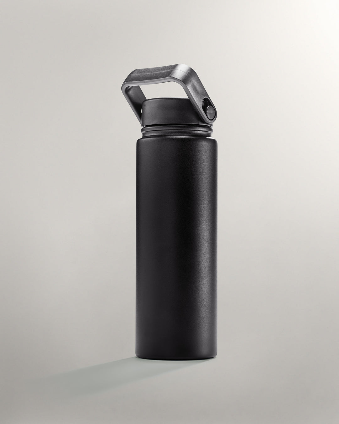 Water bottle Black | Official Mercedes-AMG PETRONAS F1 Team Store