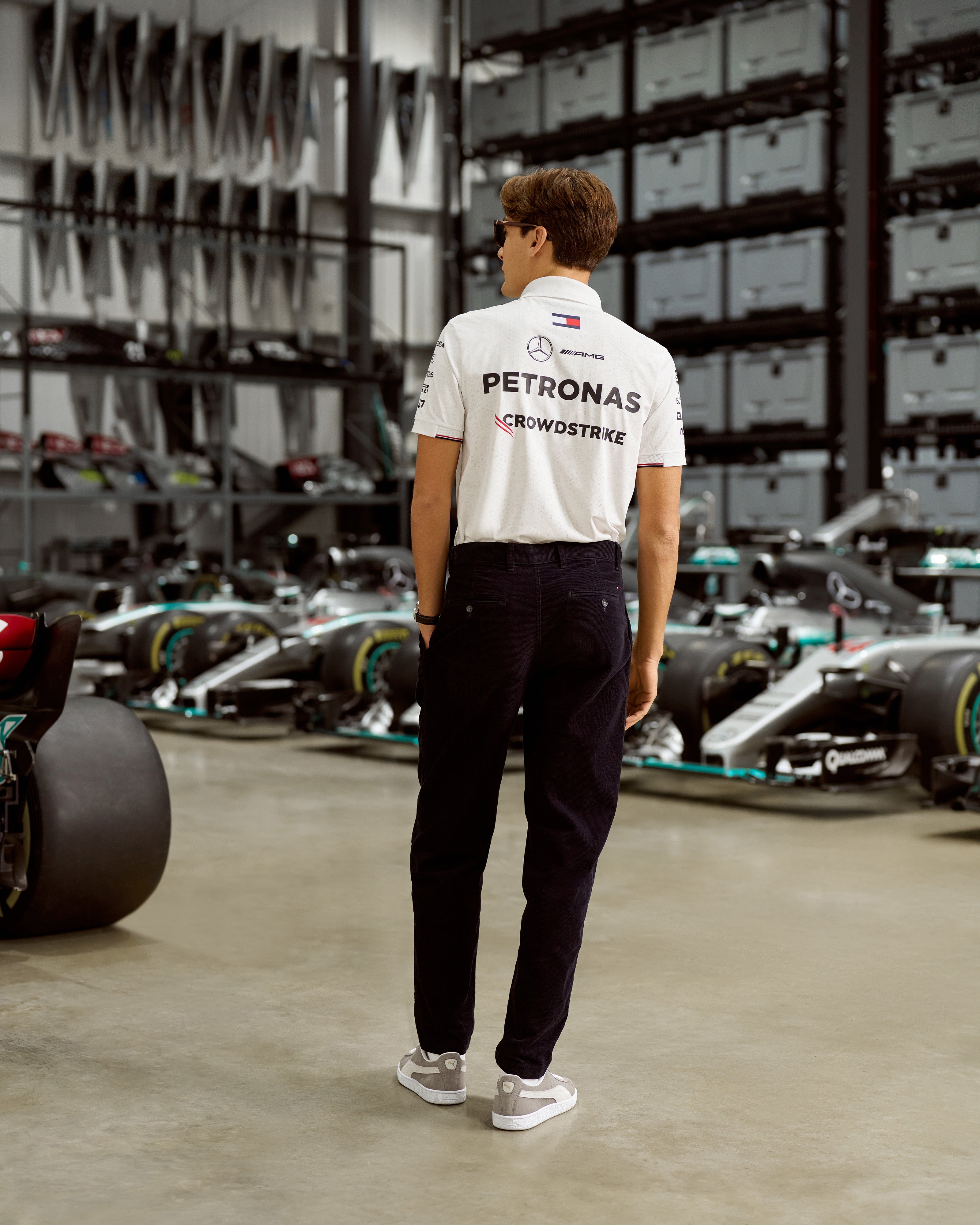 Official Mercedes-AMG PETRONAS F1 Team Store