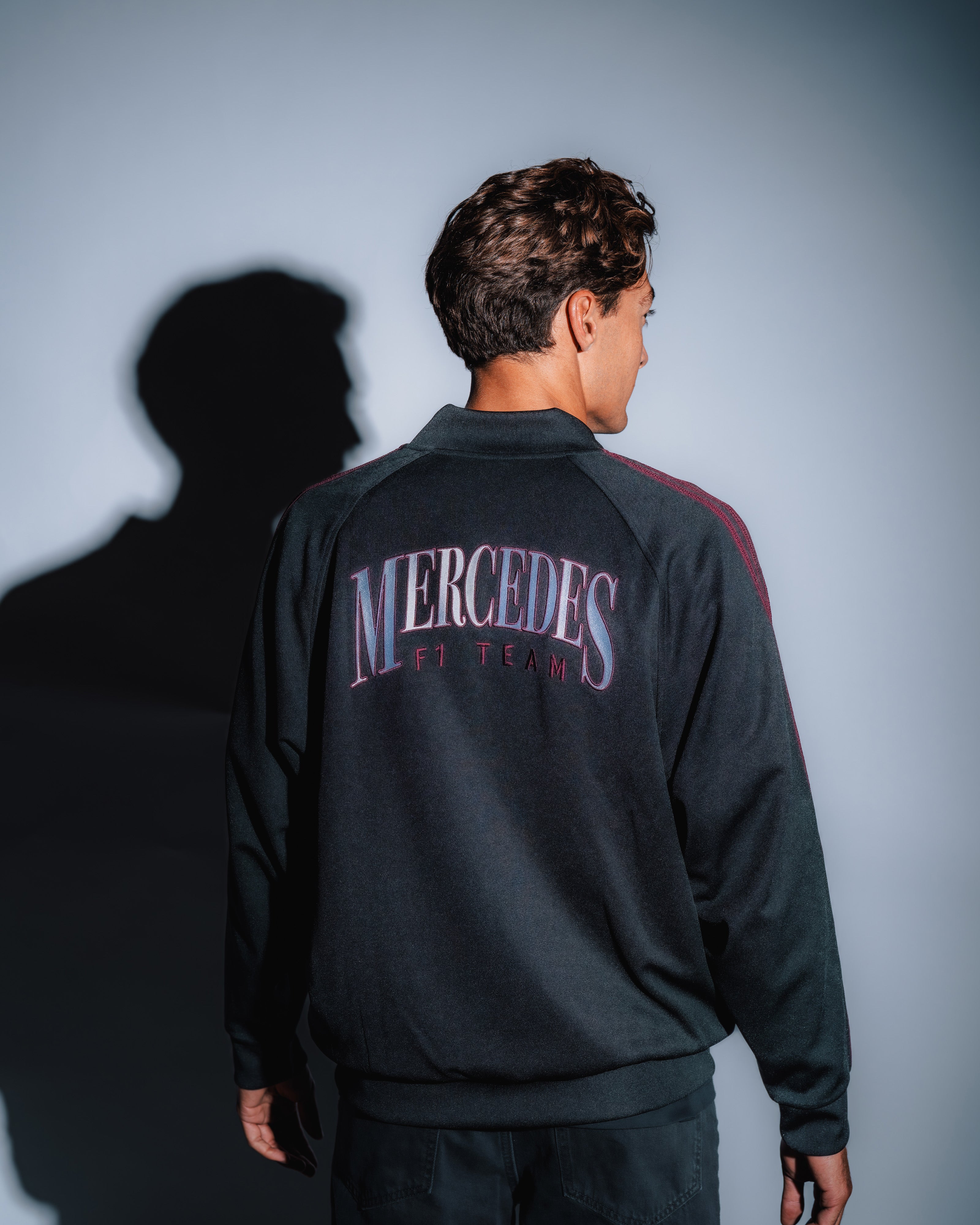 Mens Las Vegas Track Top Black | Official Mercedes-AMG PETRONAS F1