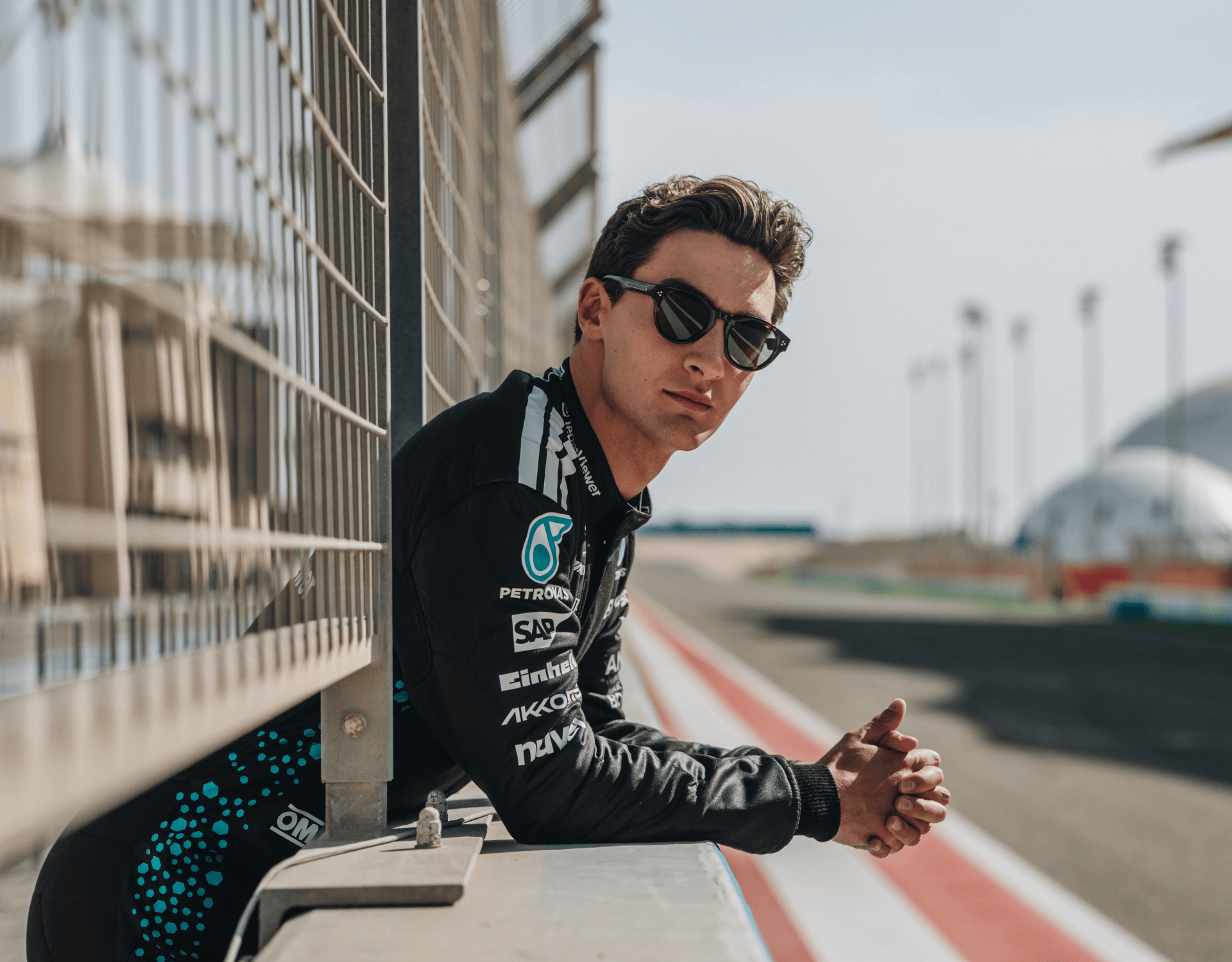 Official Mercedes-AMG PETRONAS F1 Team Store