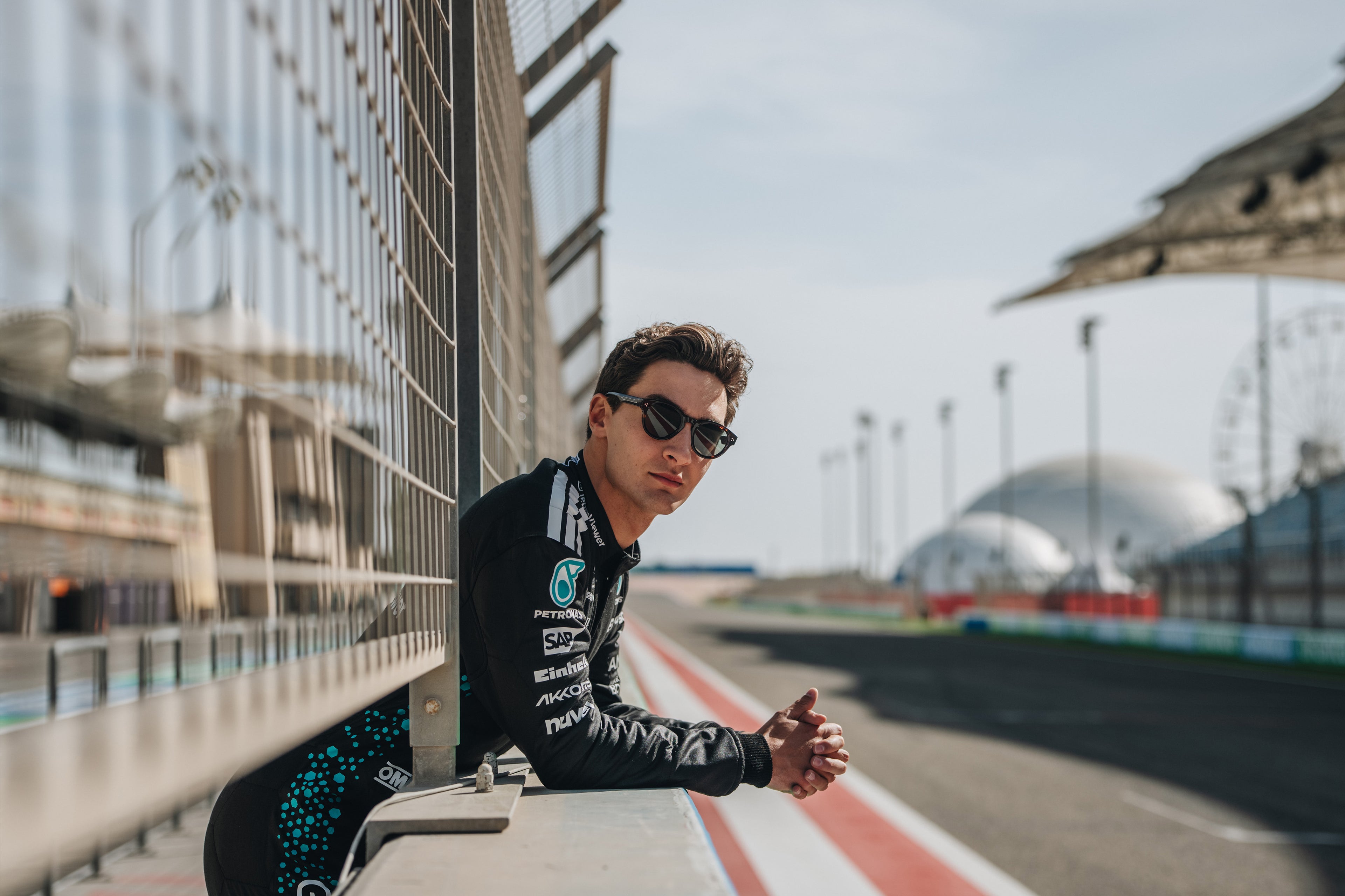 Official Mercedes-AMG PETRONAS F1 Team Store