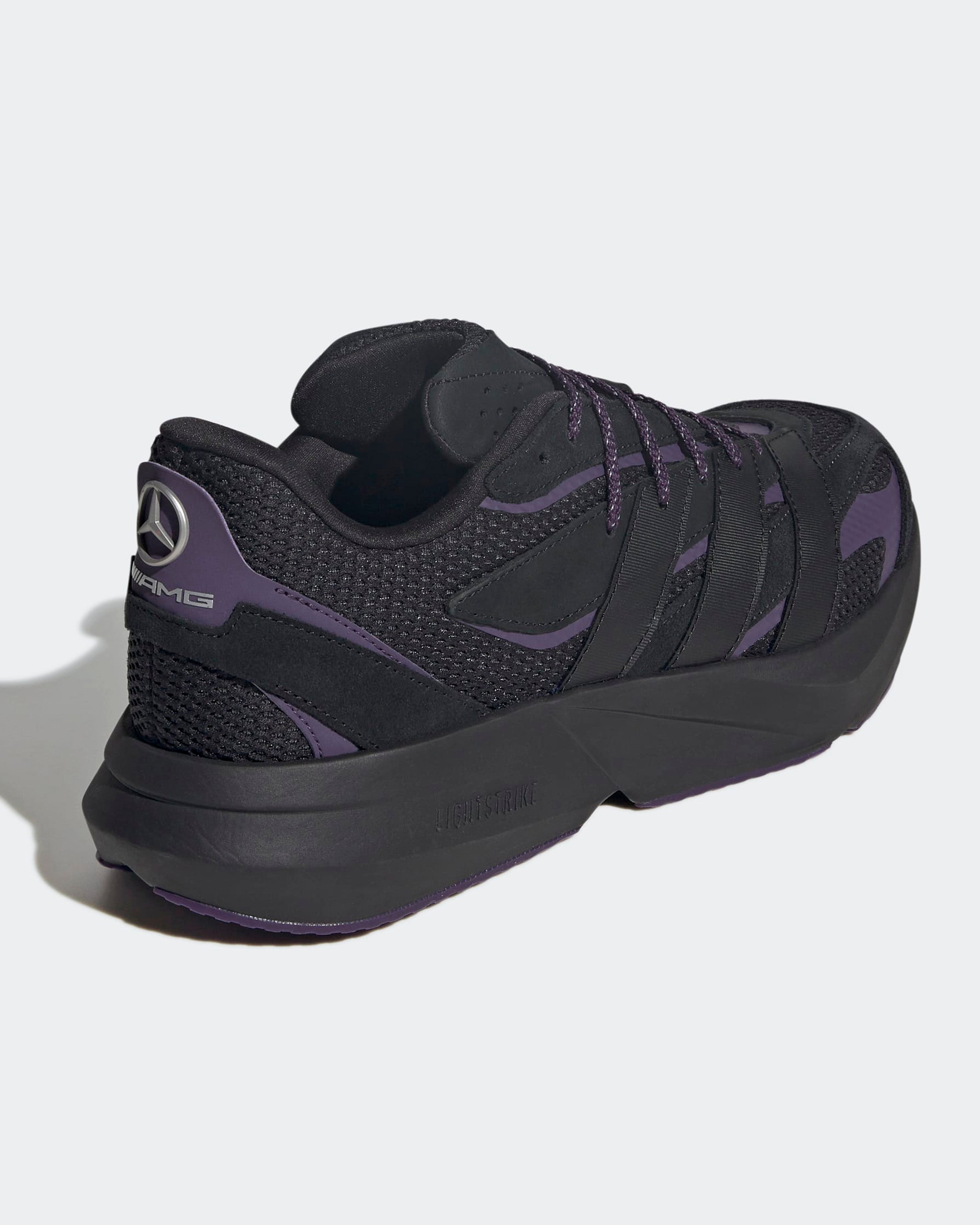 Lightblaze Shoes Black/Purple