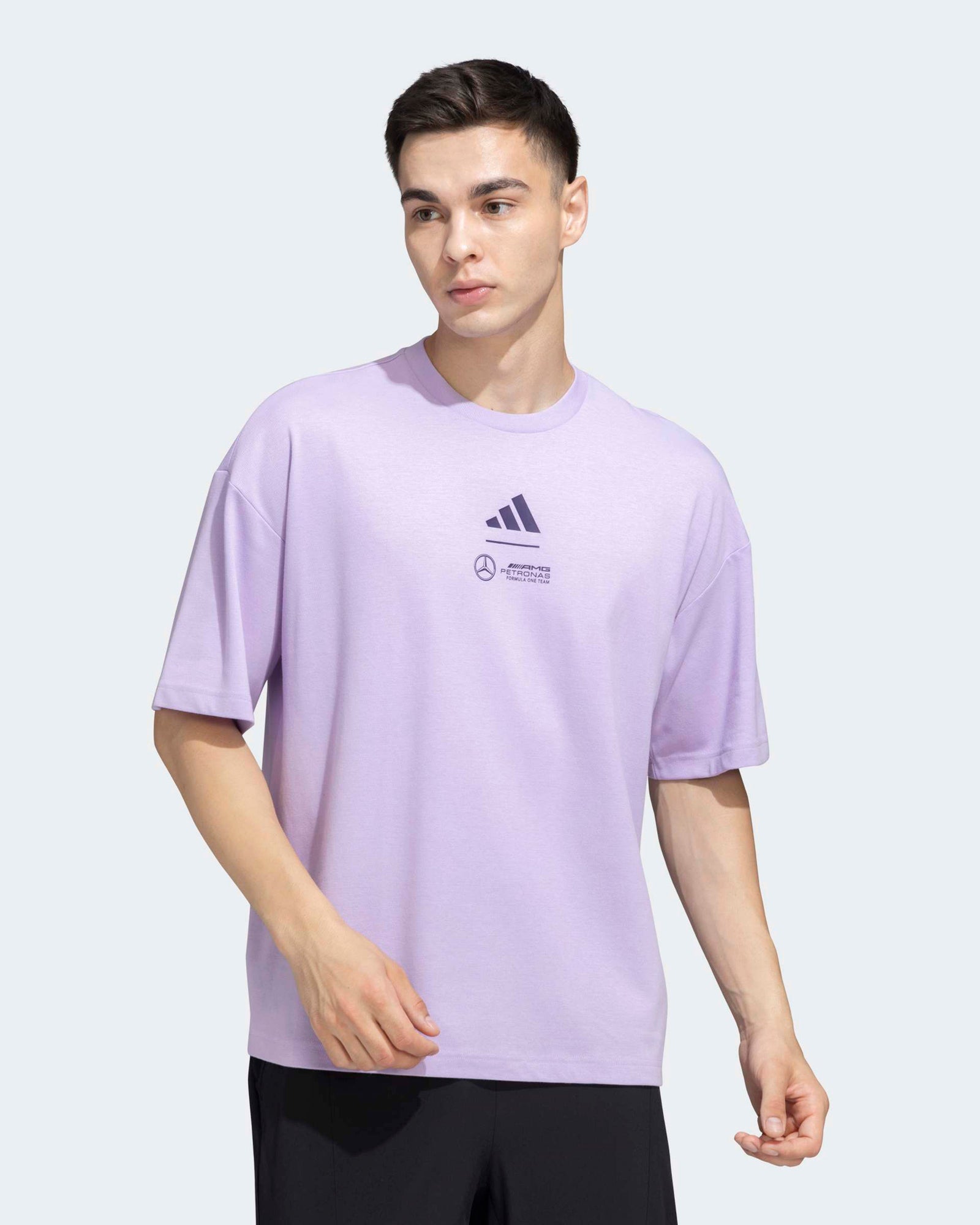 This Model is 175cm and wears size M