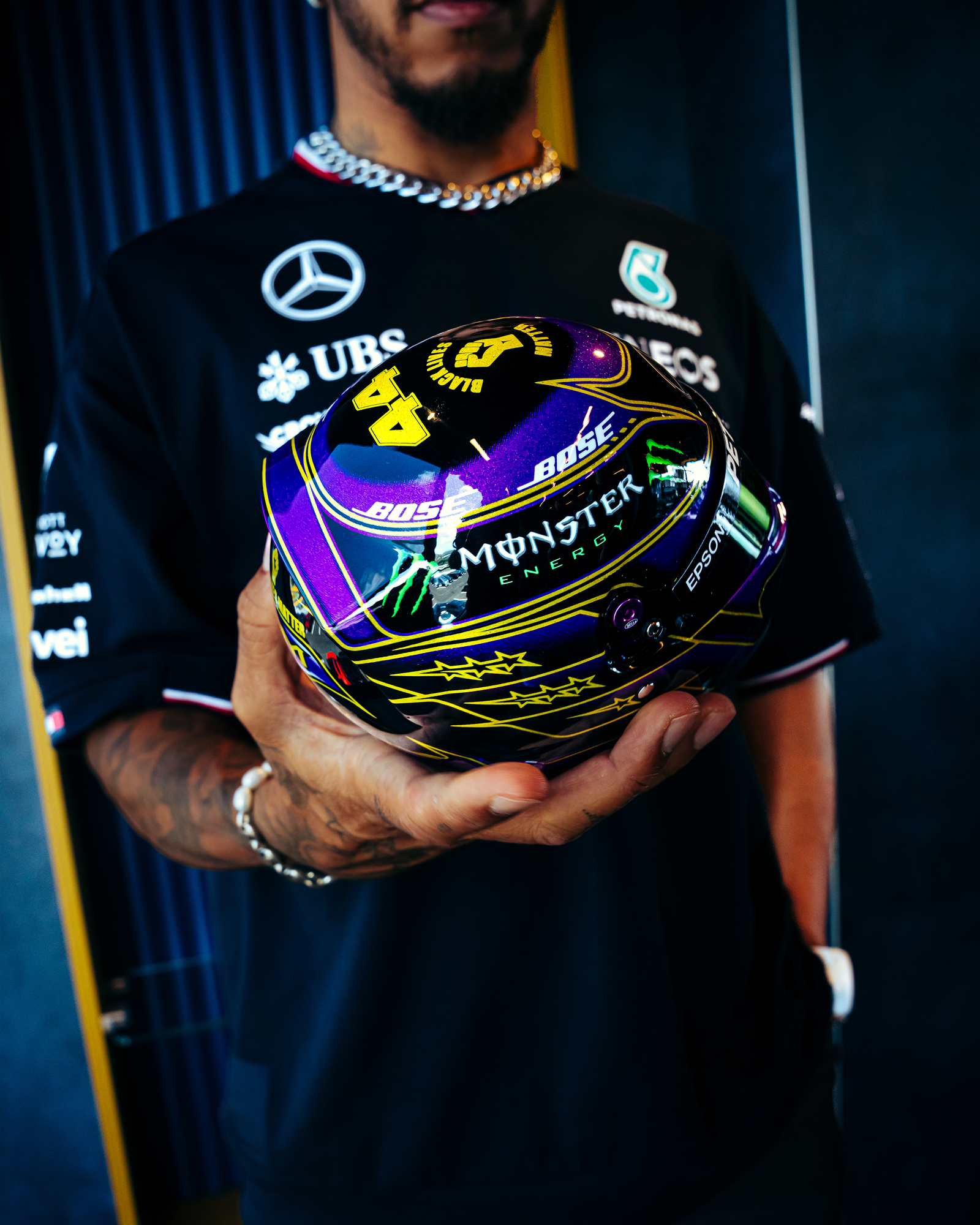 Mercedes-AMG Petronas F1 90x120CM Lewis Hamilton Vlag - Neon Mercedes-AMG Petronas F1 90x120CM Lewis Hamilton Vlag - Neon