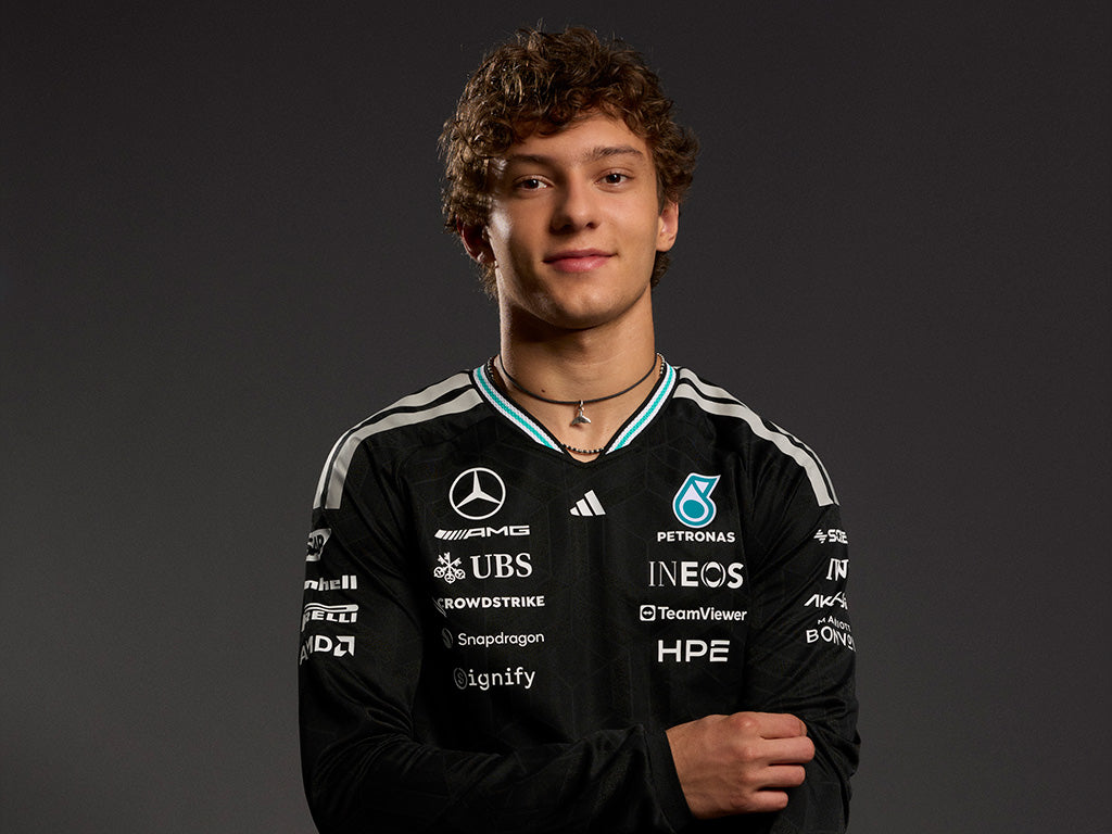 Official Mercedes-AMG PETRONAS F1 Team Store