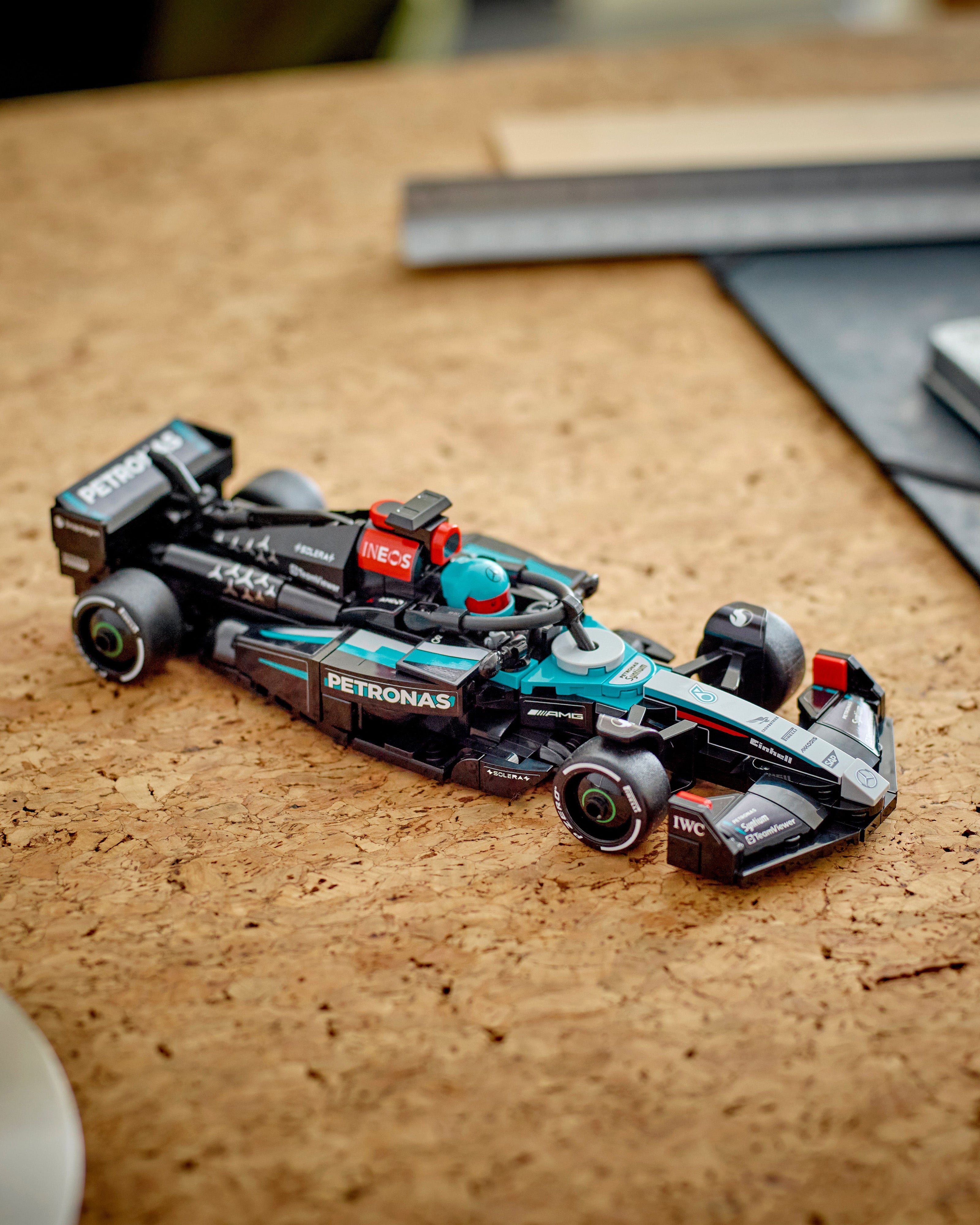 Mercedes-AMG Petronas F1 ×  M LEGO Mercedes-AMG PETRONAS F1 Team